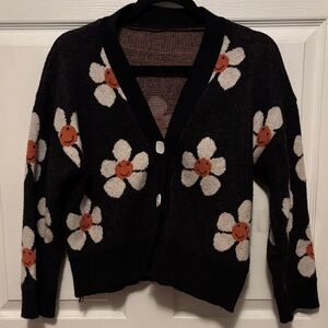 Flower smiley cropped cardigan sweater